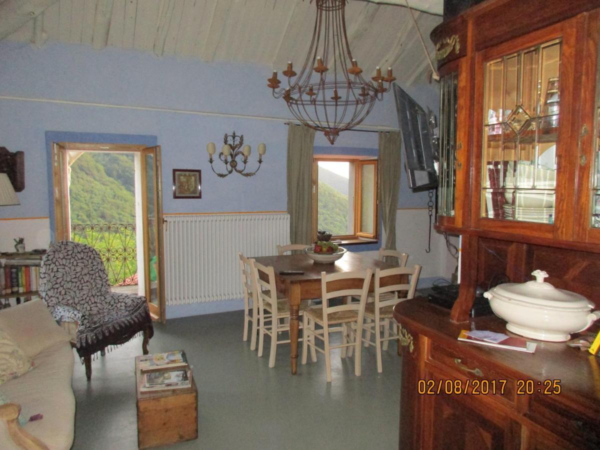 Bed and Breakfast Viandanti, Artisti E Sognatori Comano  Экстерьер фото